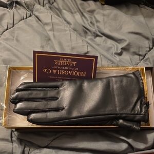 FEIQIAOSH & C.O Black Leather GLOVES FOR MEN OR WOMEN